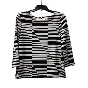 Chico’s Black and White Geometric pattern Women's Top, Chico's Size 0 (US size 4
